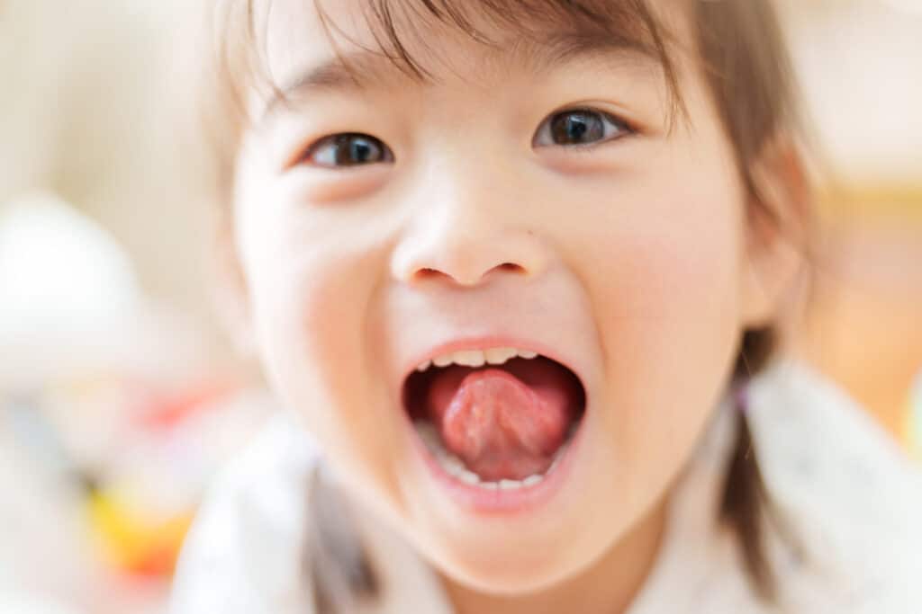 三歳児の女の子のポートレート