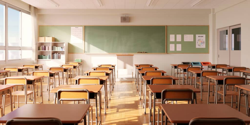 爽やかな朝日が差し込む無人の教室